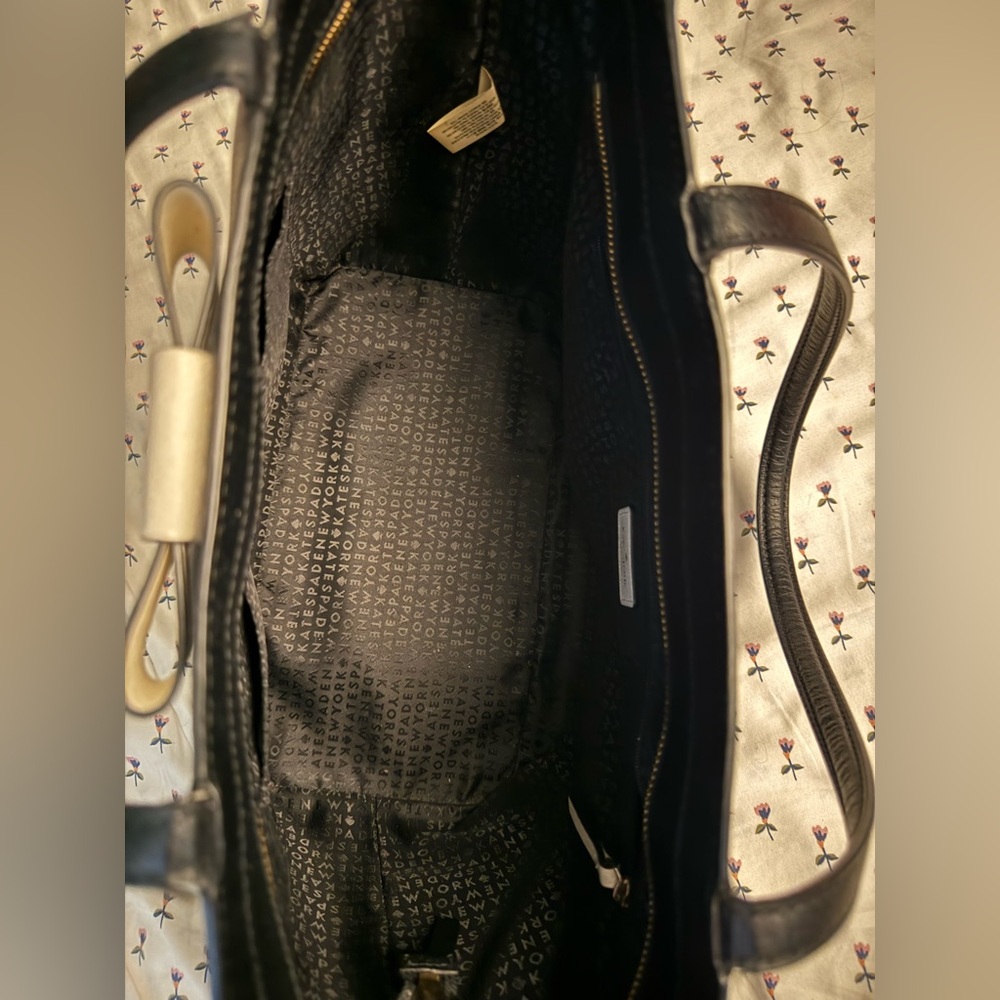 Kate Spade Black Tote with Cream Bow and Wallet - Picture 7 of 7